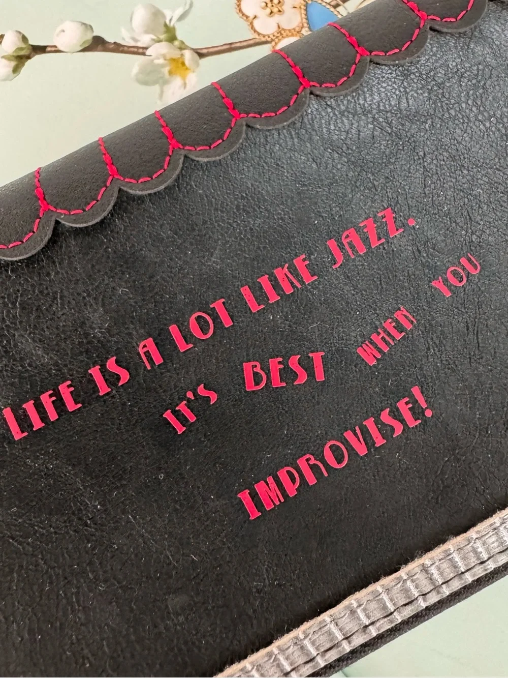 Rare Vendura House of Jazz Zip around Wallet - Black with Red & Gold Details
